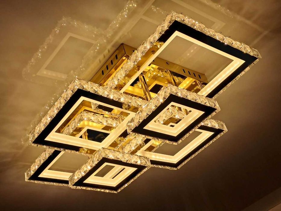 LED люстра с пультом ДУ