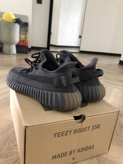 Кросівки Yeezy boost 350