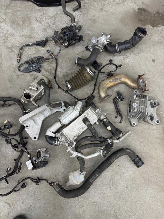 Osprzęt silnika Opel Insignia B LSQ 2.0 CDTI 174 KM