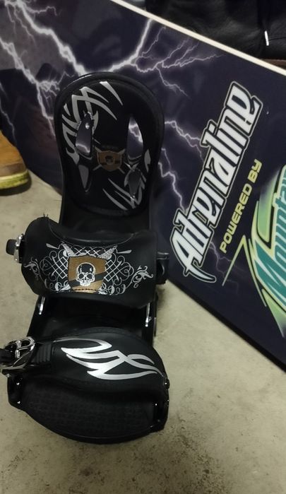 Limitowana deska snowboardowa Mountain Dew