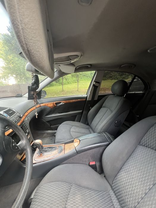 Mercedes E220 CDI W211 2004 рік. Повний розбір.