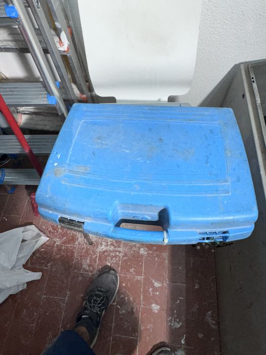 Máquina de soldar com mala