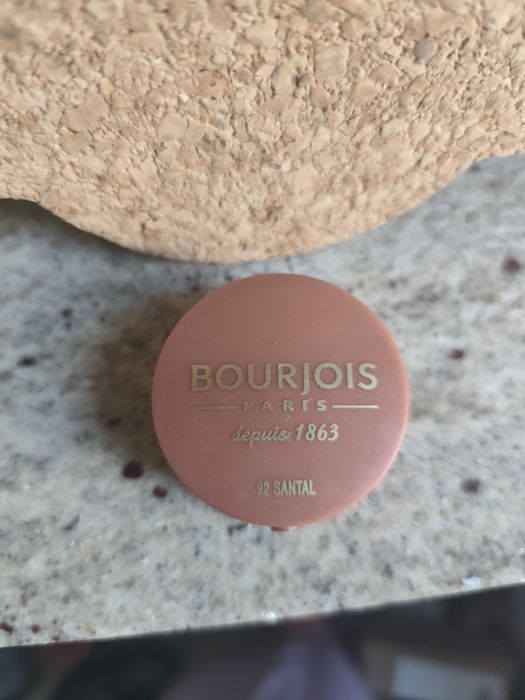 Bourjois - róż Santal nr 92 nowy