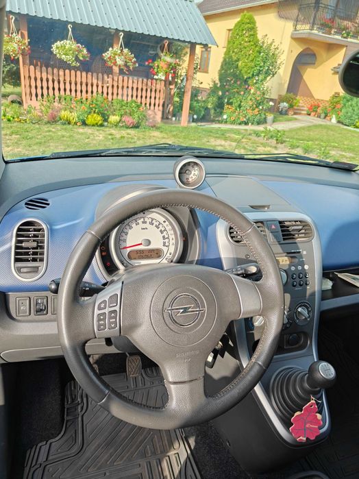 Opel Agila 1.0 Benzyna – 2011 r.