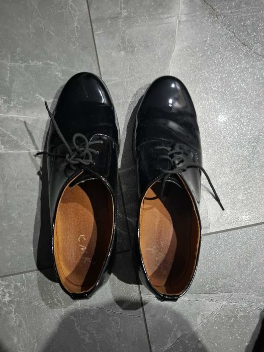 Buty komunijne granatowe kmk 99 - Rozmiar buta : 34