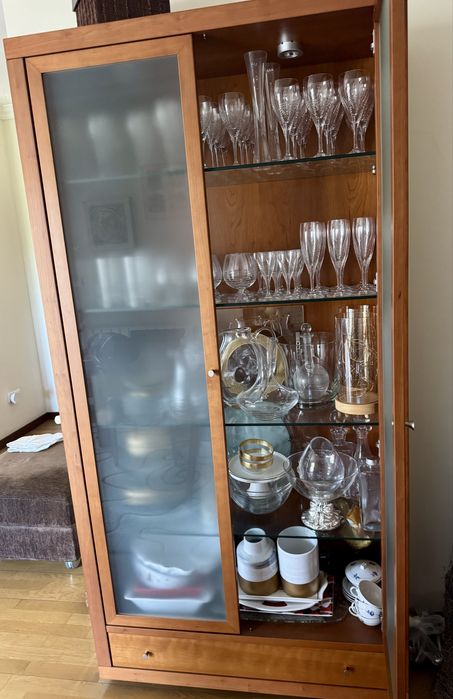 Cristaleira em Cerejeira