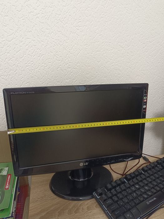 Монітор для ПК - LG чудовий стан