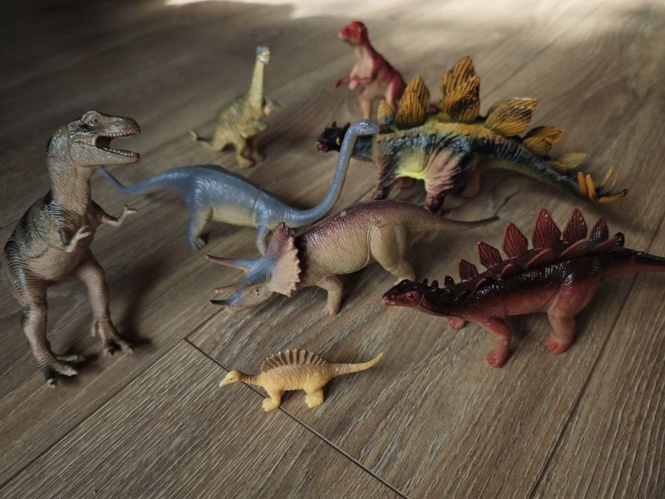 Dinozaury figurki