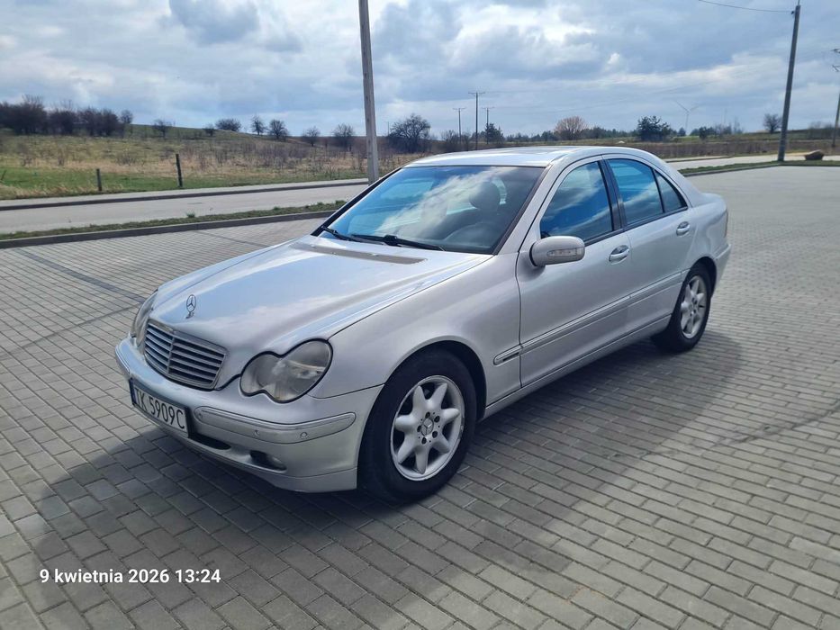 MERCEDES C270 ładny stan automat 2002r