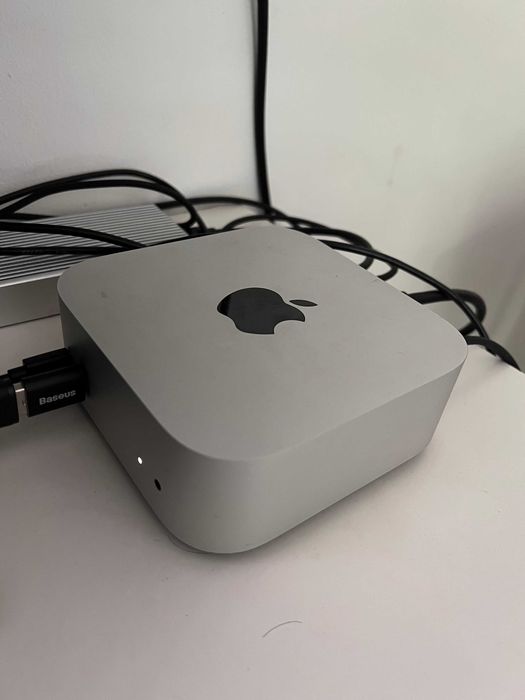 Mac Mini M4 pro 24 GB RAM / 512 GB SSD / 12 core CPU