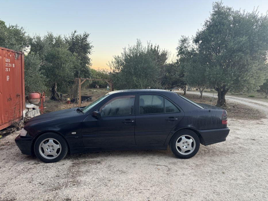 Mercedes c220 classic