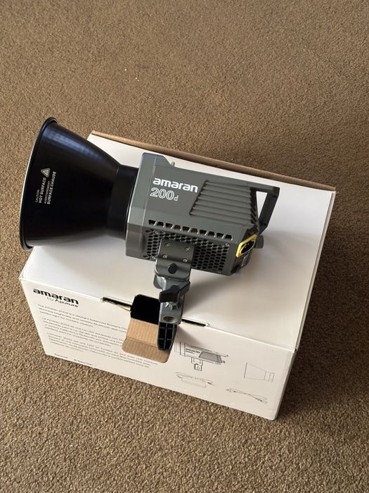 Amaran 200d - 5600 kelvin