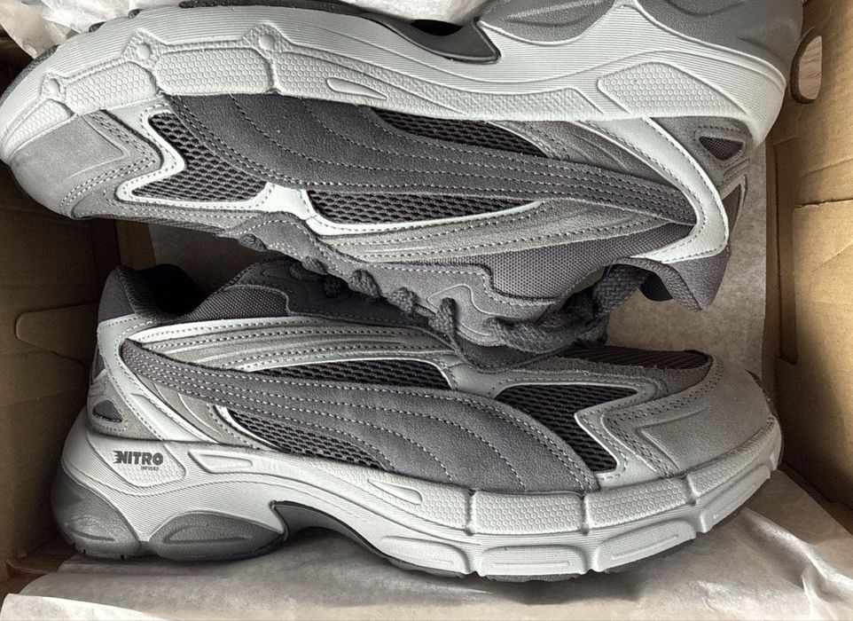 Кросівки Puma Teveris Nitro у розмірі EU 42,5 (US 9,5), довжина устілки 27,5см.