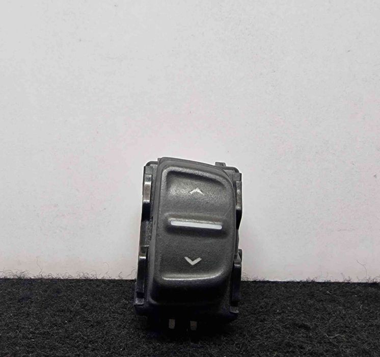 Comando / Botão / Interruptor Vidros Frente Direito 254214937R - DACIA SANDERO II