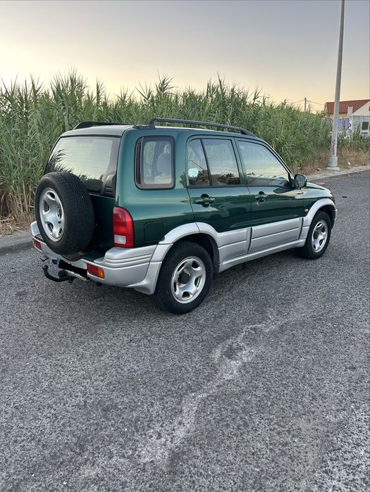 Suzuki Grand Vitara — fotografia 3