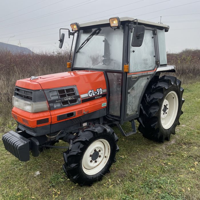 Kubota Gl32 qcabin