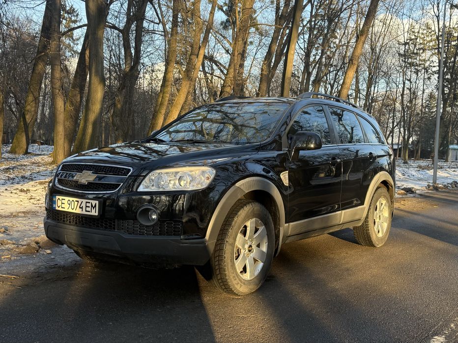 Chevrolet Captiva офіційний джип