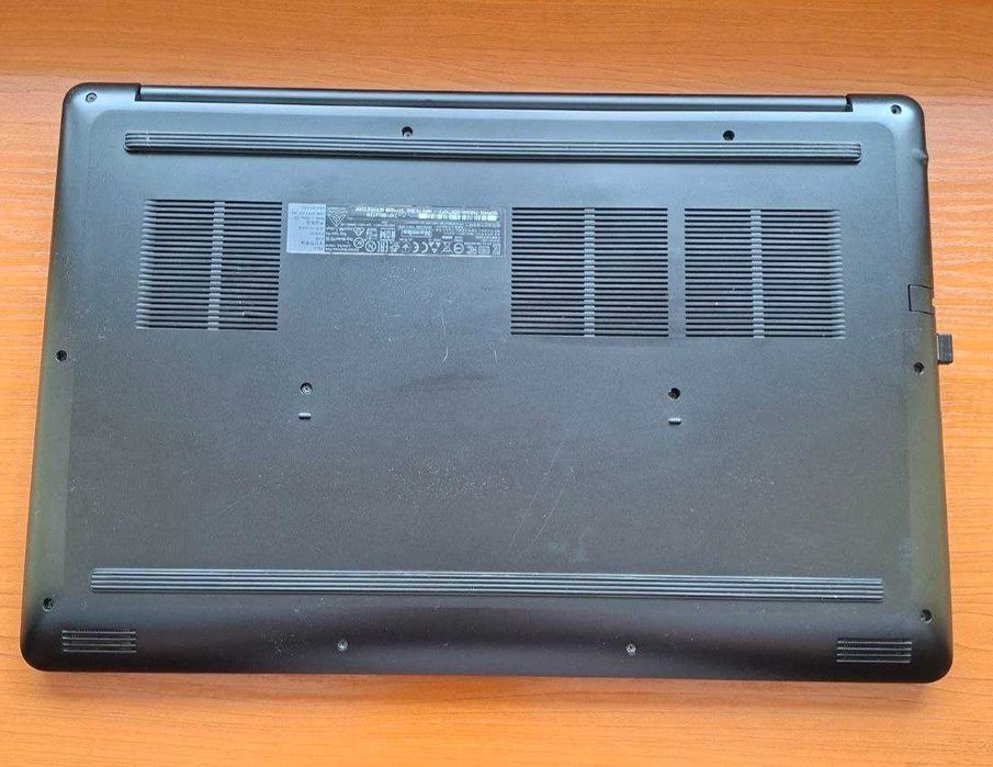 Laptop Dell G3 3779, laptop do gier, laptop 17,3