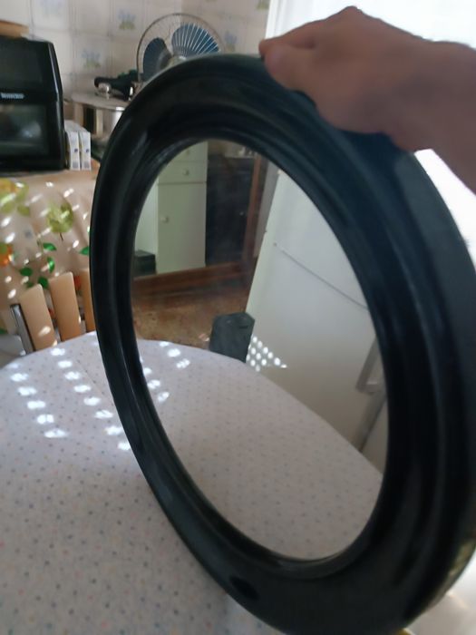 Medium-sized black mirror