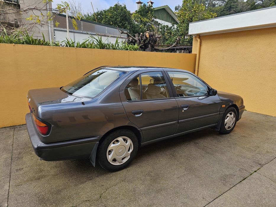 Nissan Primera P10 1.6 gasolina 1994