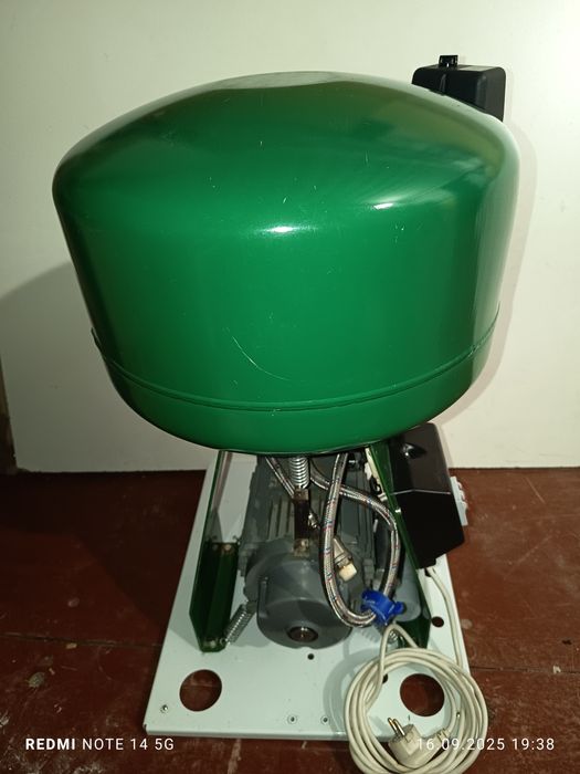 безмасляный компрессор EKOM DK50 PLUS,