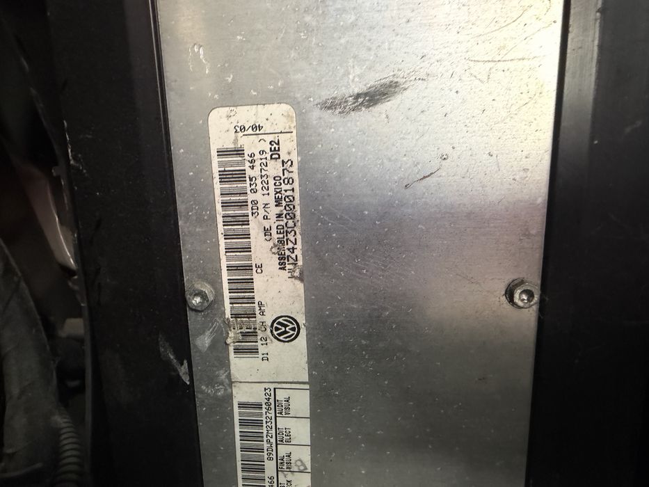 Усилитель звука аудиосистемы VW PHAETON 04 R 3D0035466