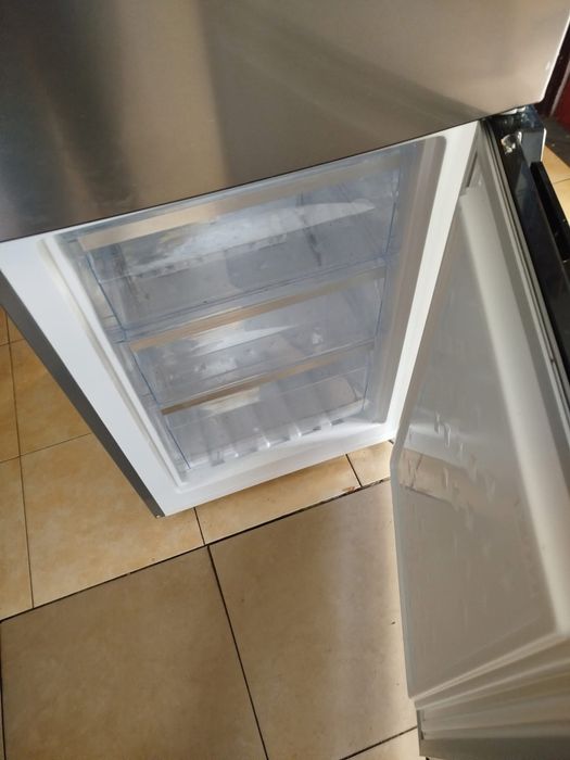 Lodówka Amica  No Frost 170cm Inox