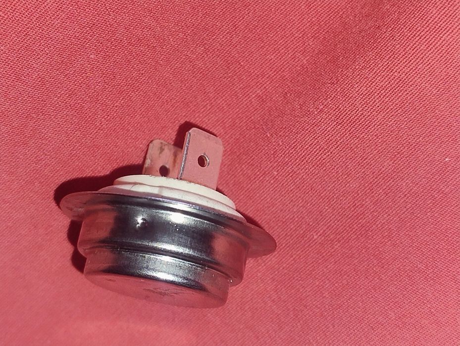 Czujnik NTC temperatury pralko-suszarka Electrolux