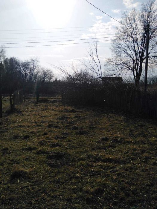 житловий будинок та земельна ділянка 25 сот.,