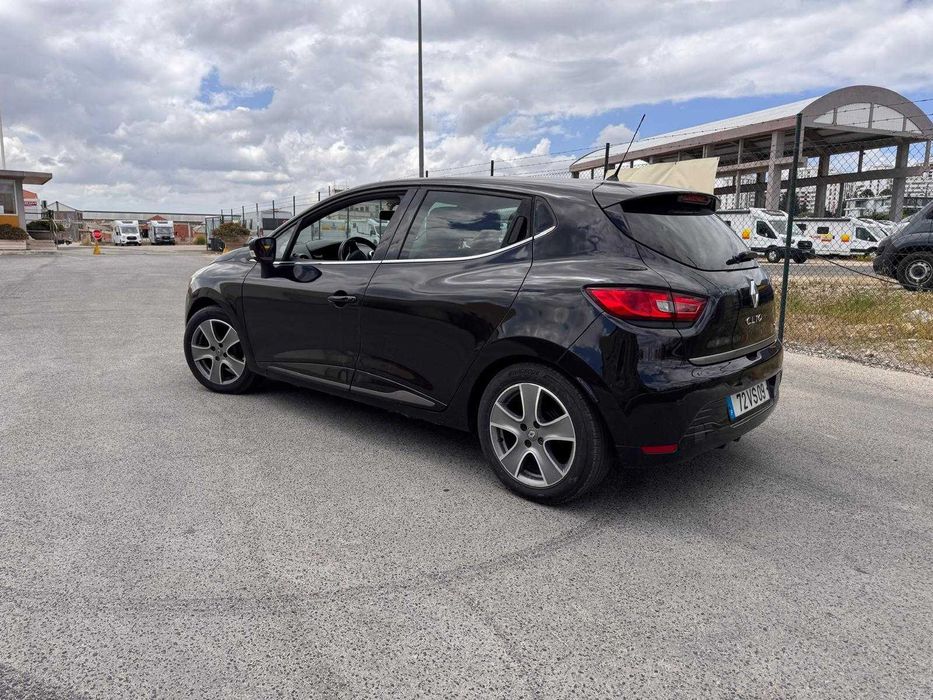 Renault Clio IV 1.5 dCi Dynamique S | EXCELENTE ESTADO | Revisão + Distribuição Feita