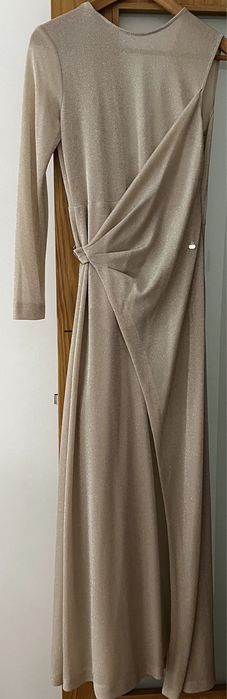 Vestido comprido Dourado