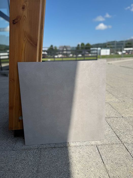 Szara płytka 60x60 rektyfikowane gatunek 1