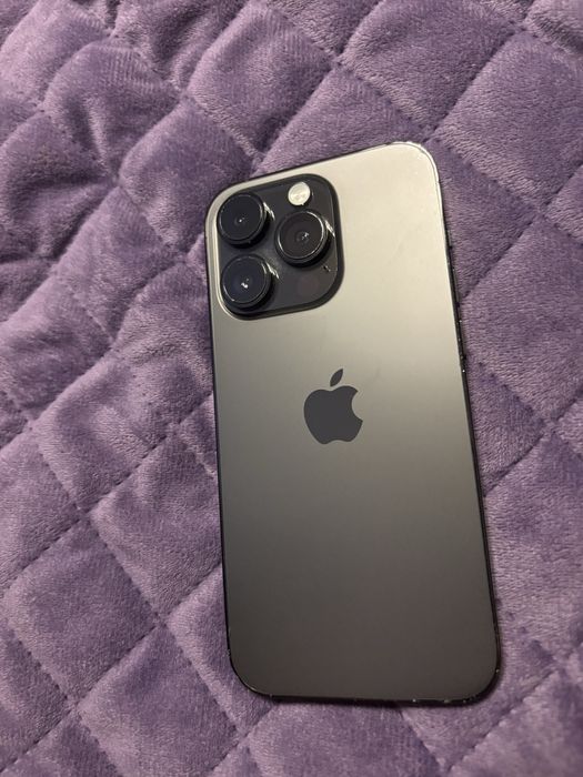 iPhone 14 pro black