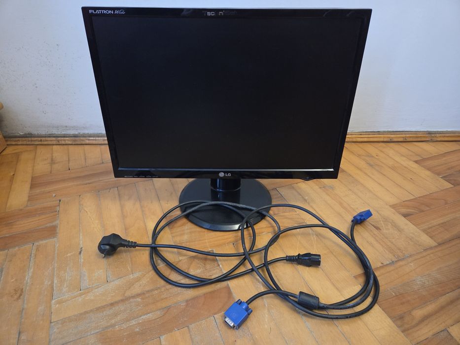 Komputer PC Fujitsu Siemens +  monitor LG