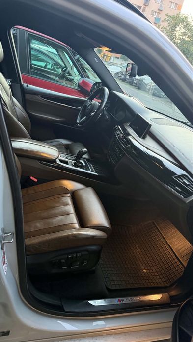 Cesja leasingu BMW X5 M50D