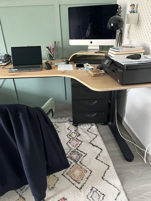 Secretaria de Canto Bekant ikea