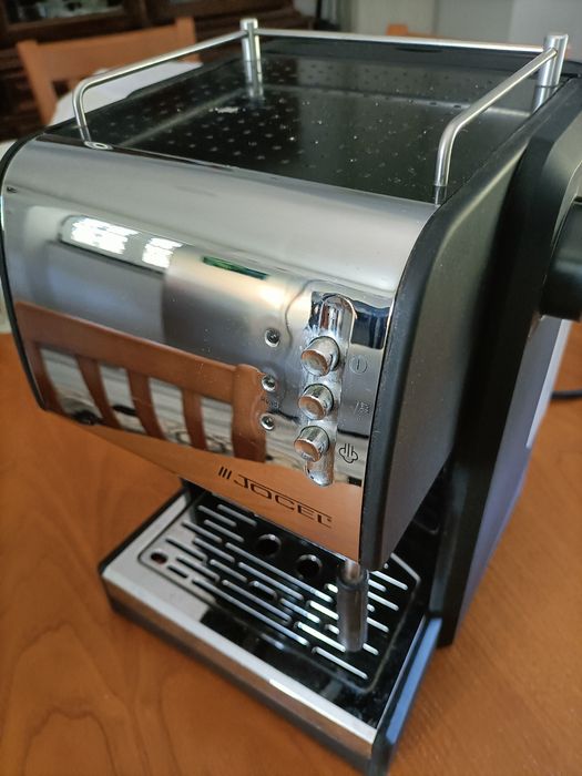 Máquina café jocel cm6626a