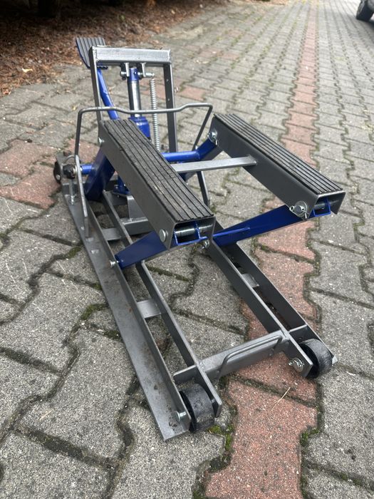 Podnośnik motocyklowy 680 kg ATV Jack