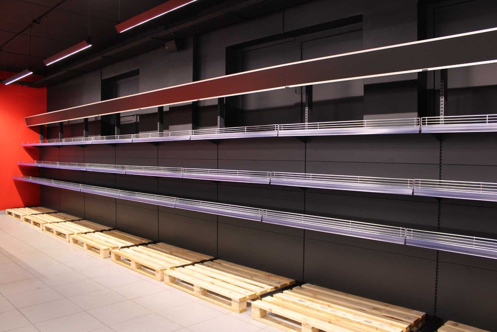 Торгове стелажне обладнання нове та бу в наявності на складі