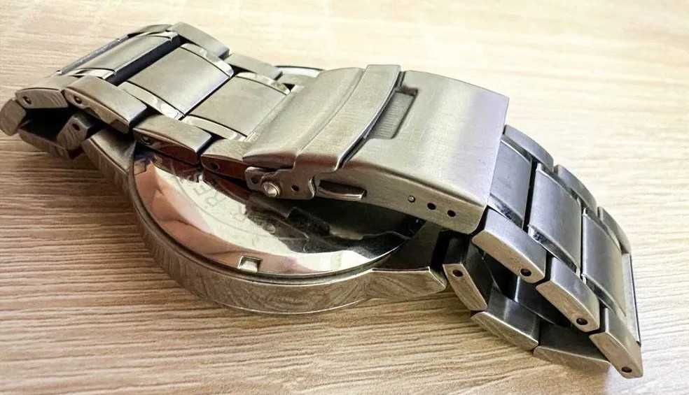 Наручний годинник GUARDO S00360B.10