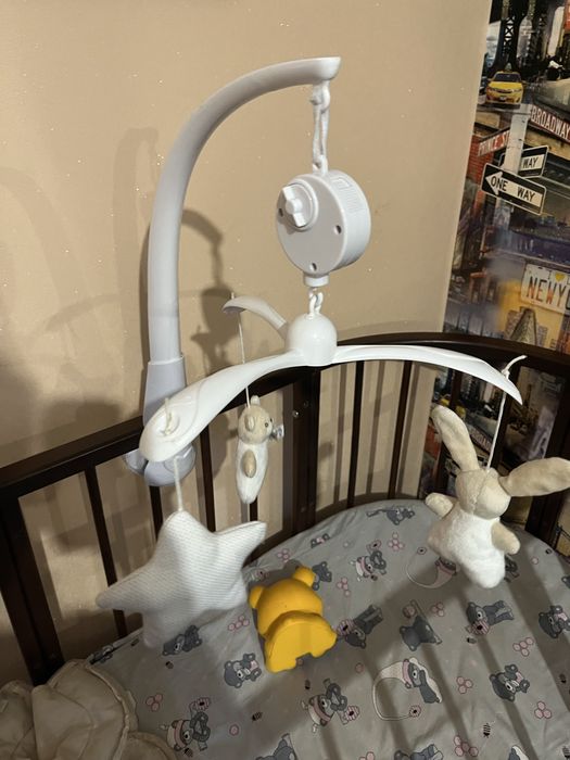 Мобиль детский музыкальный,