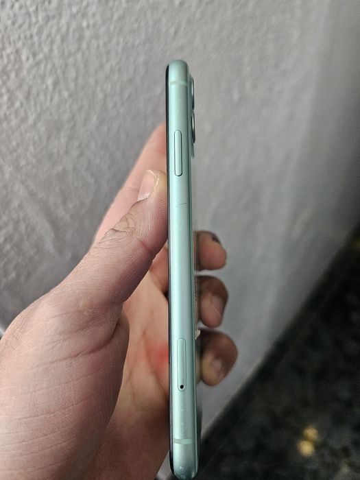 Iphone 11 ..128gb