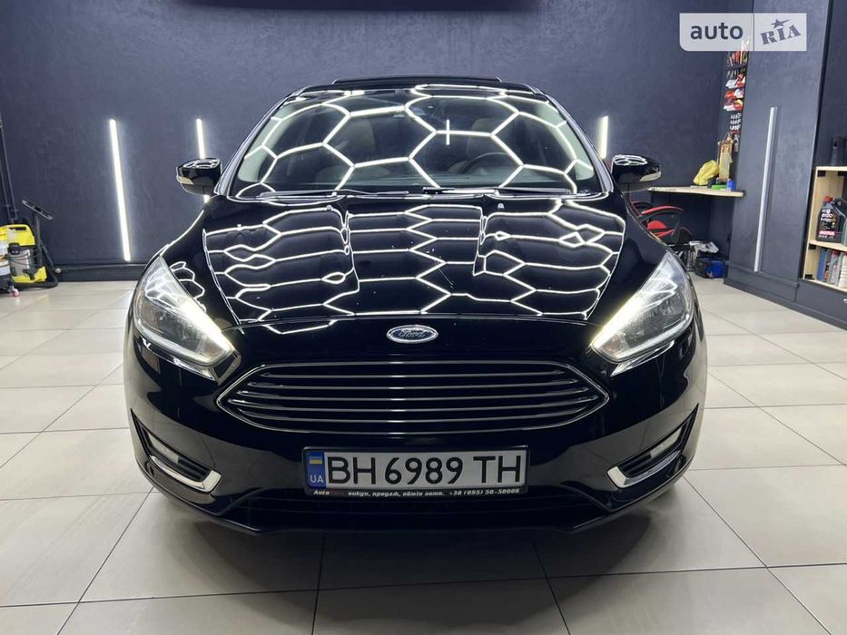 2016 Ford Focus 2.0 TDCi Powershift (160 к.с.)   Titanium