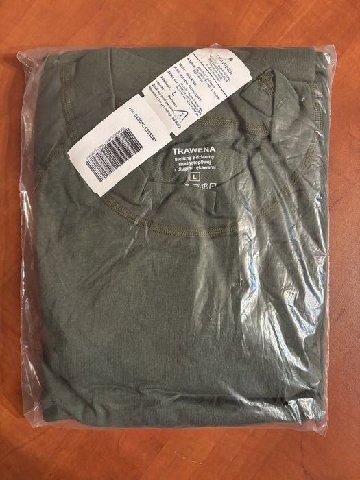 Bielizna z dzianiny trudnotopliwej z dlugimi rękawami 66/DKWS