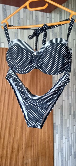 Купальник роздільний  S  ( Germany)