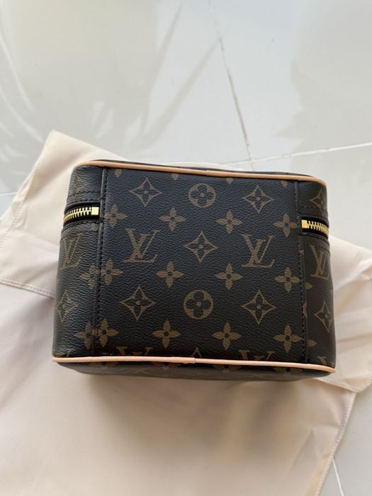 Трендова жіноча косметичка луї вітон louis vuitton луи витон
