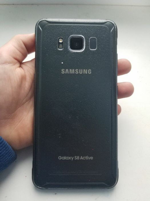 Samsung Galaxy s8 active