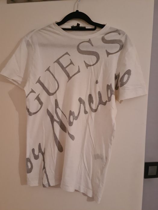 T shirt Guess branca muito fresca