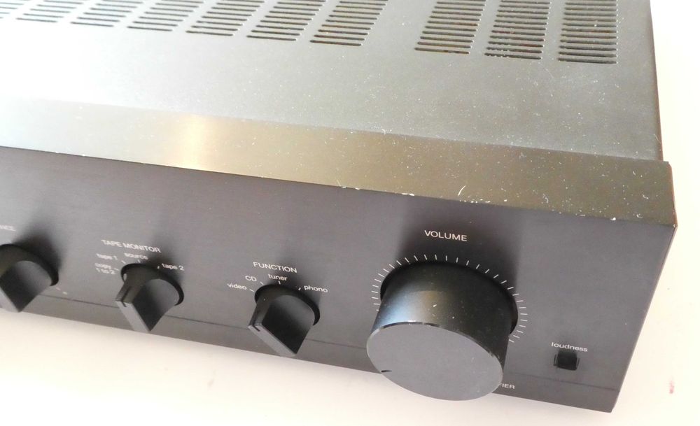 Wzmacniacz Harman Kardon PM635i