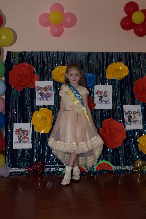 Нарядно платье для принцессы